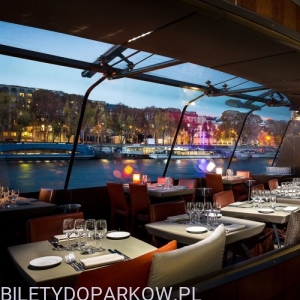 REJS PO SEKWANIE + KOLACJA